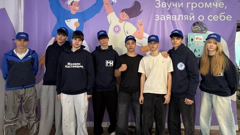 Третий трудовой отряд главы района стартовал в ЦМИ «Рост»