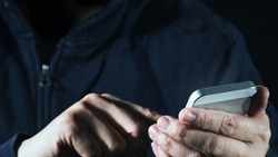 Житель Краснополья перевел 150 тысяч рублей на «безопасный счет» мошенников
