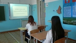 Школьники Лесогорского узнали правила поведения с бродячими животными