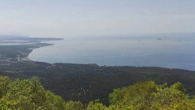  Жители Углегорского района совершили восхождение на гору Сергеевскую 