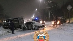 Мужчина пострадал в серьезном ДТП в Углегорске