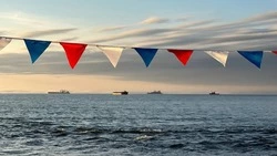 Мэр Федор Филин поздравил работников морского и речного флота с праздником