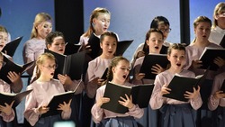 Вокалисты из Углегорска приняли участие в концерте Сахалинского сводного хора