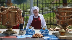 В Углегорске отпраздновали юбилейный День русского чая