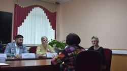 Мэр Федор Филин провел прием жителей Углегорска