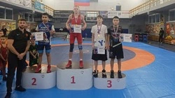 Болеем за наших