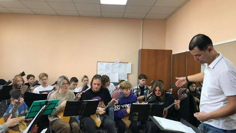 Музыканты из Углегорского района отправились на установочную сессию в Южно-Сахалинск
