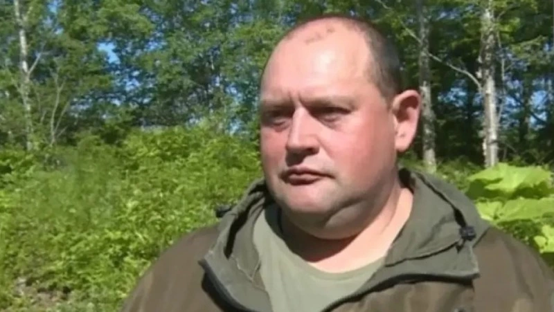 Офицерски характер: ветеран СВО Максим Котов провел для углегорских школьников первые военно-патриот