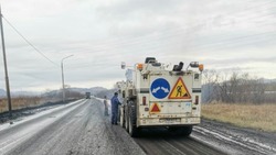 Ремонт областных дорог продолжается в Углегорском районе