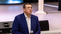 Губернатор Валерий Лимаренко встретился с жителями Анивского района