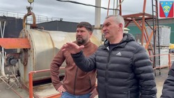 В Углегорском районе начался ямочный ремонт