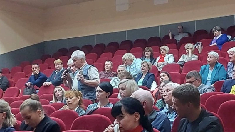 Мэр Федор Филин поможет углегорцу получить комфортное жилье