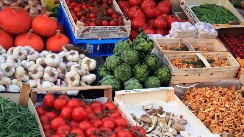 Помидоры по цене мяса: в Углегорском районе выросли цены на продукты
