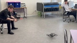 Углегорские школьники осваивают беспилотники на «Профессионалах»