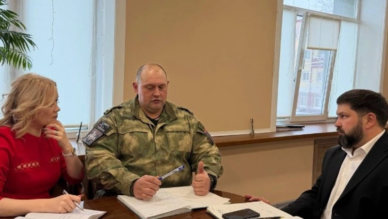 В Углегорском районе появятся учебно-патриотические сборы для восьмиклассников