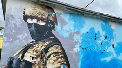 Патриотический арт-объект в поддержку бойцов СВО появился в Углегорске