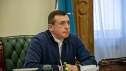 Губернатор Валерий Лимаренко поручил оказывать помощь застрявшим автомобилистам