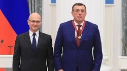 Губернатор Валерий Лимаренко награжден орденом «За заслуги перед Отечеством»