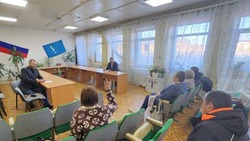 Старшие по домам Шахтерска задали вопросы вице-мэру Андрею Пашко 
