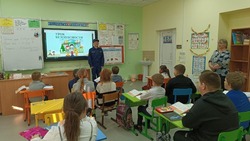 Сотрудник МЧС провел урок для учащихся школы села Краснополье