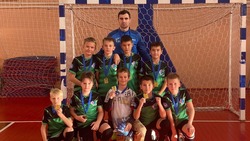 Футболисты Шахтерска взяли первое место на соревнованиях по мини-футболу