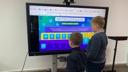 Учеников начальных классов школы Бошняково познакомили с искусственным интеллектом