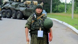 Мэр Федор Филин поздравил углегорцев с Днем защитника Отечества