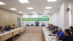 Фермеры Углегорского района могут пройти обучение по направлению «Птицеводство»