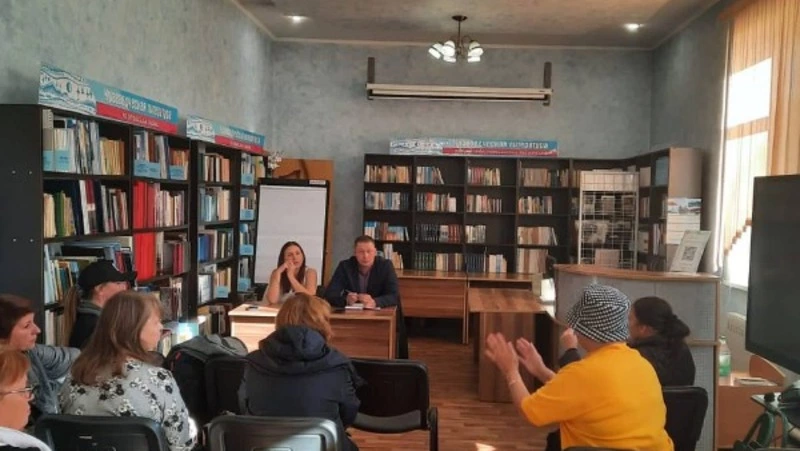 Вопросы строительства приюта и отлова собак обсудили в Углегорске