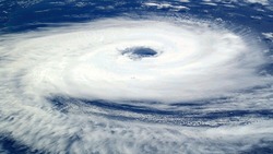 Последствия циклона устраняют на юге Сахалина