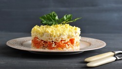 Салат «Мимоза» по-советски: вкусное блюдо на Новый год