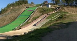 Спорт шагает в каждый двор: новые возможности для углегорцев