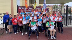 Мэр Федор Филин поздравил жителей Углегорска с Международным днем инвалидов