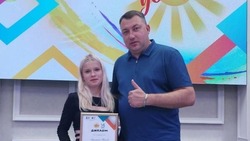 Школьница из Углегорского района приняла участие в фестивале «Краски детства»