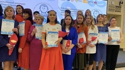 Лучшей няней России стала женщина из Сахалинской области