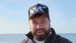 Мэр Федор Филин принял участие в субботнике на побережье Углегорска