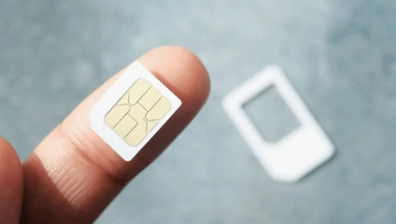 Иностранцы могут легально оформить SIM-карты — инструкция