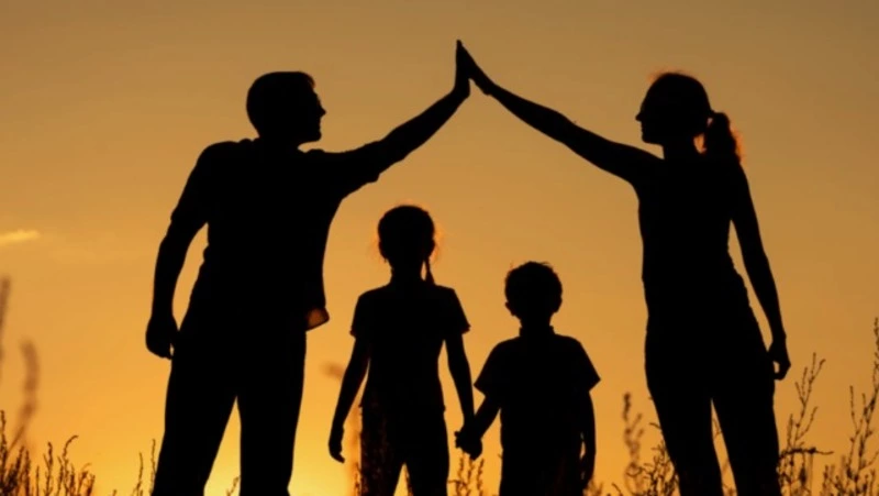 Счастливое материнство: первый сертификат на здоровье семьи вручили в Углегорске