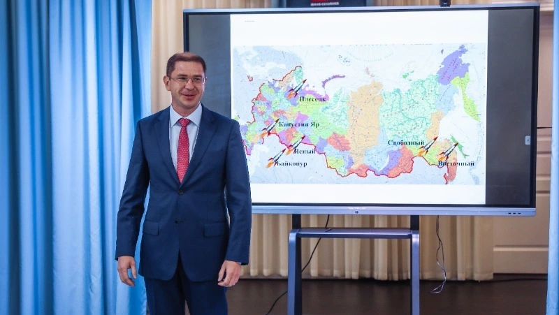 Сахалинские школьники приступают к углубленному изучению точных наук в космических классах