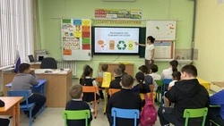 Школьникам Краснополья рассказали о раздельной сортировке мусора
