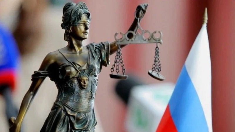 Житель Шахтерска ответит в суде за кражу и два угона